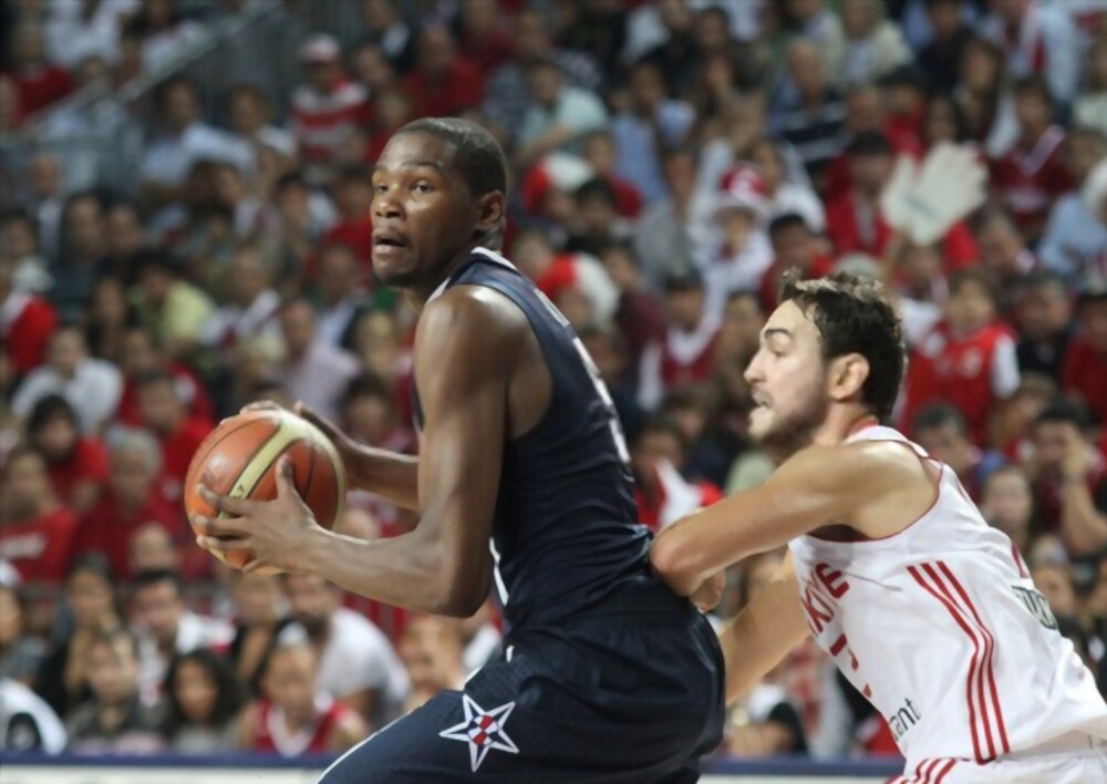 The Top 10 Best Players in the NBA - Updated Every Day! 6 GetPaidStock.com 6239a28399c4c