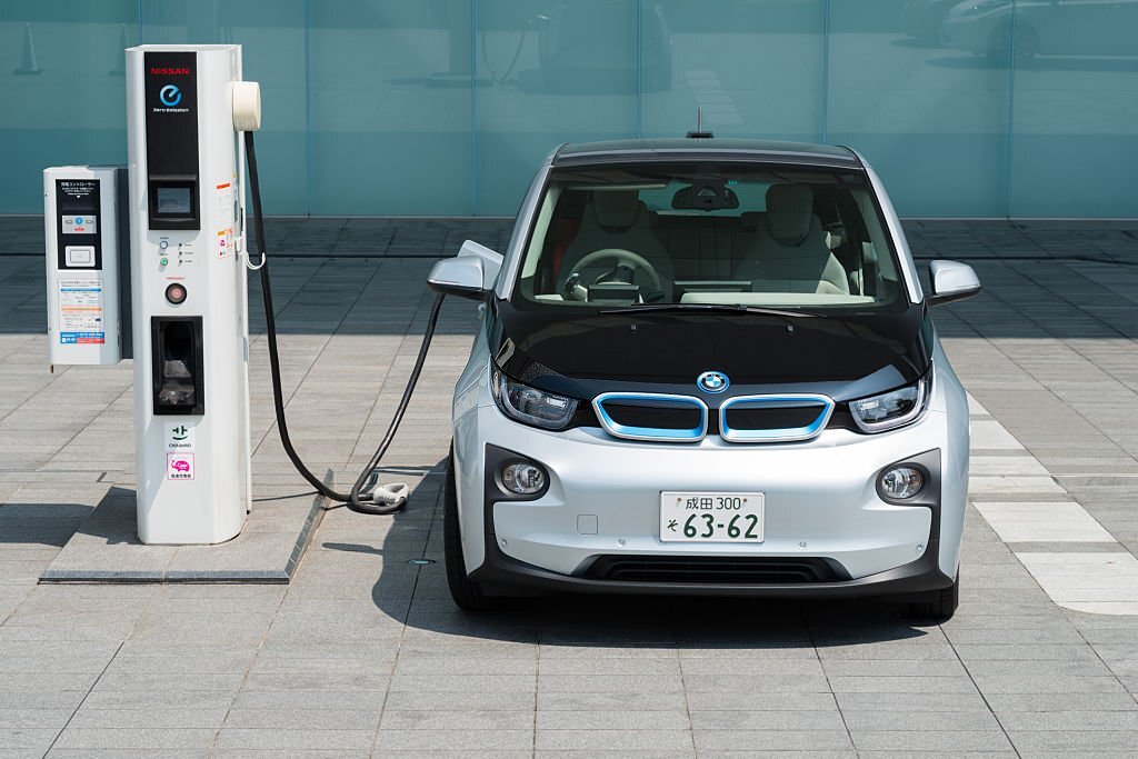 The Top 10 Electric Car Companies in the World! 5 BMW