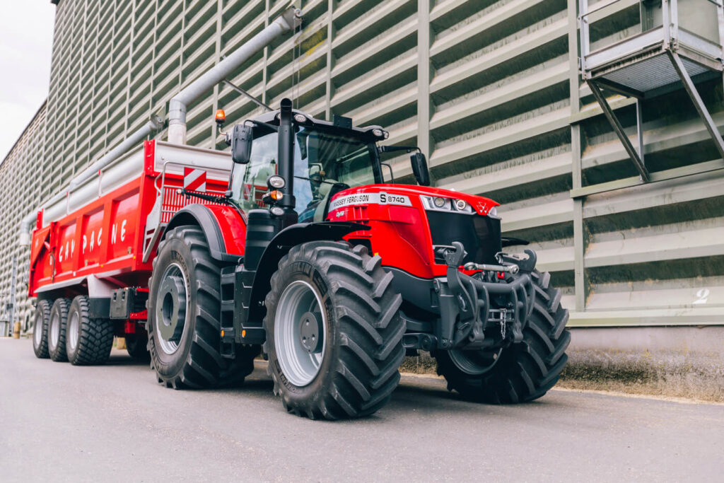The Top 10 Biggest Tractors in the World! 11 Massey Ferguson 8700