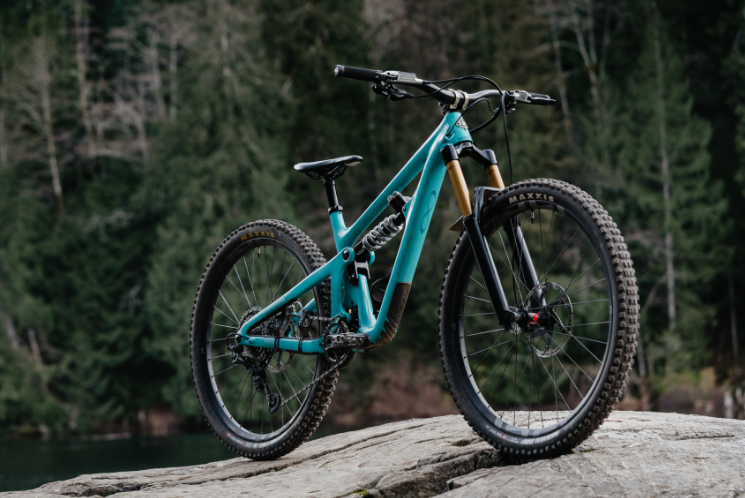 The Top 10 Mountain Bikes in the World! 3 Yeti SB150