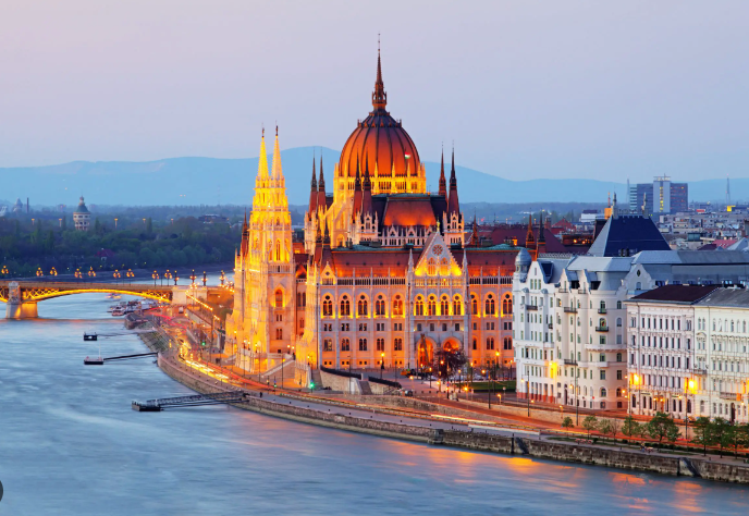 The Top 10 Most Beautiful Cities in The World! 11 Budapest